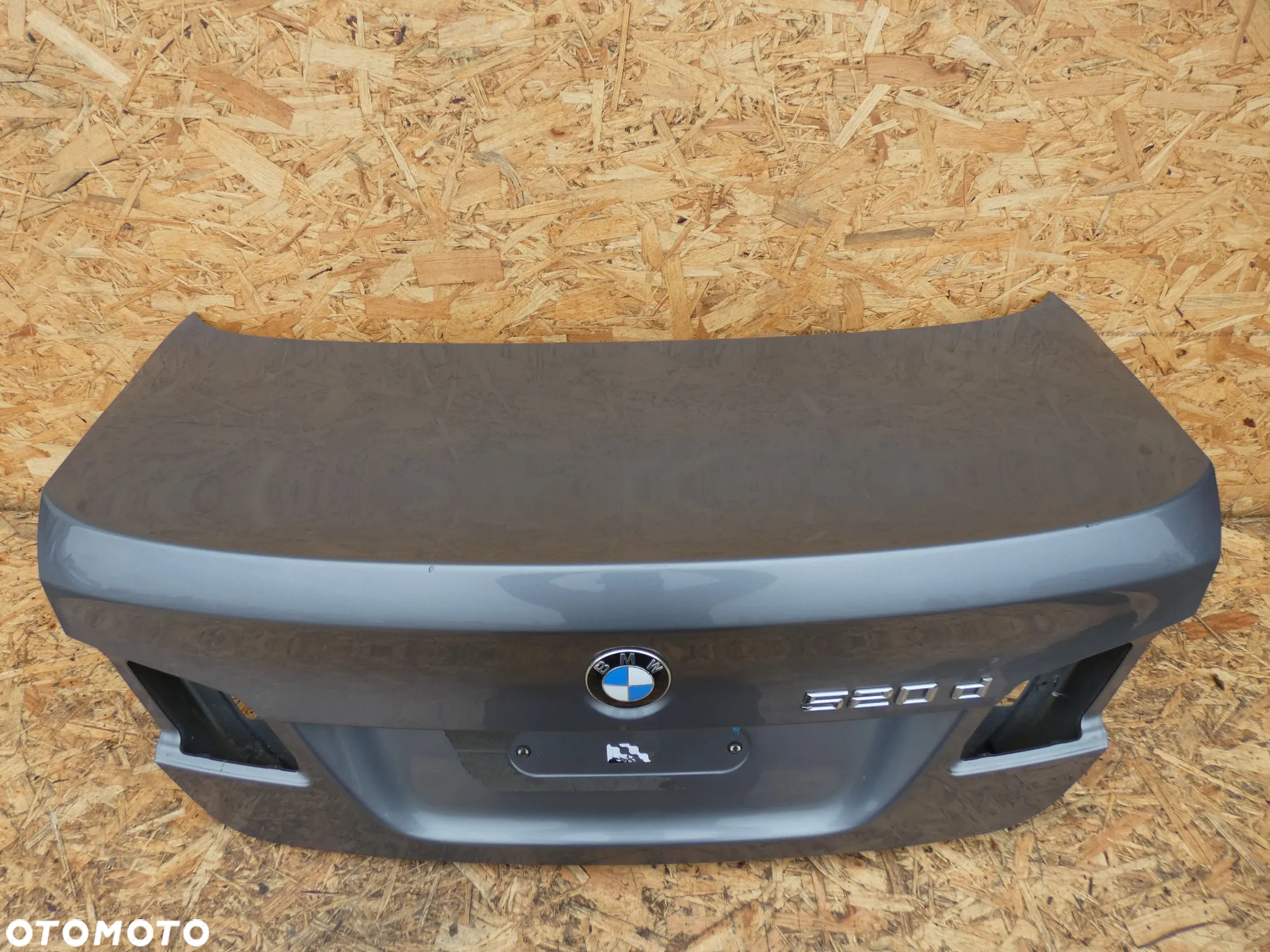 BMW F10  KLAPA TYŁ SPACEGRAU - 2