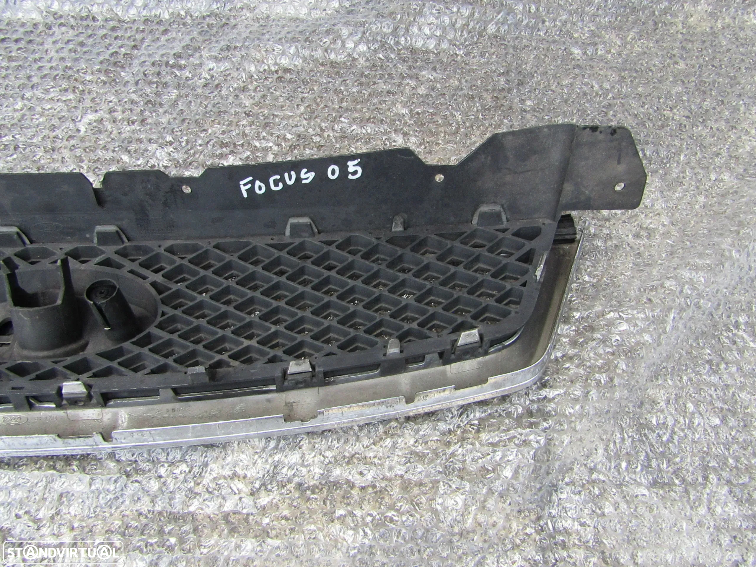 Grelha Ford Focus ano 2005 original - 6