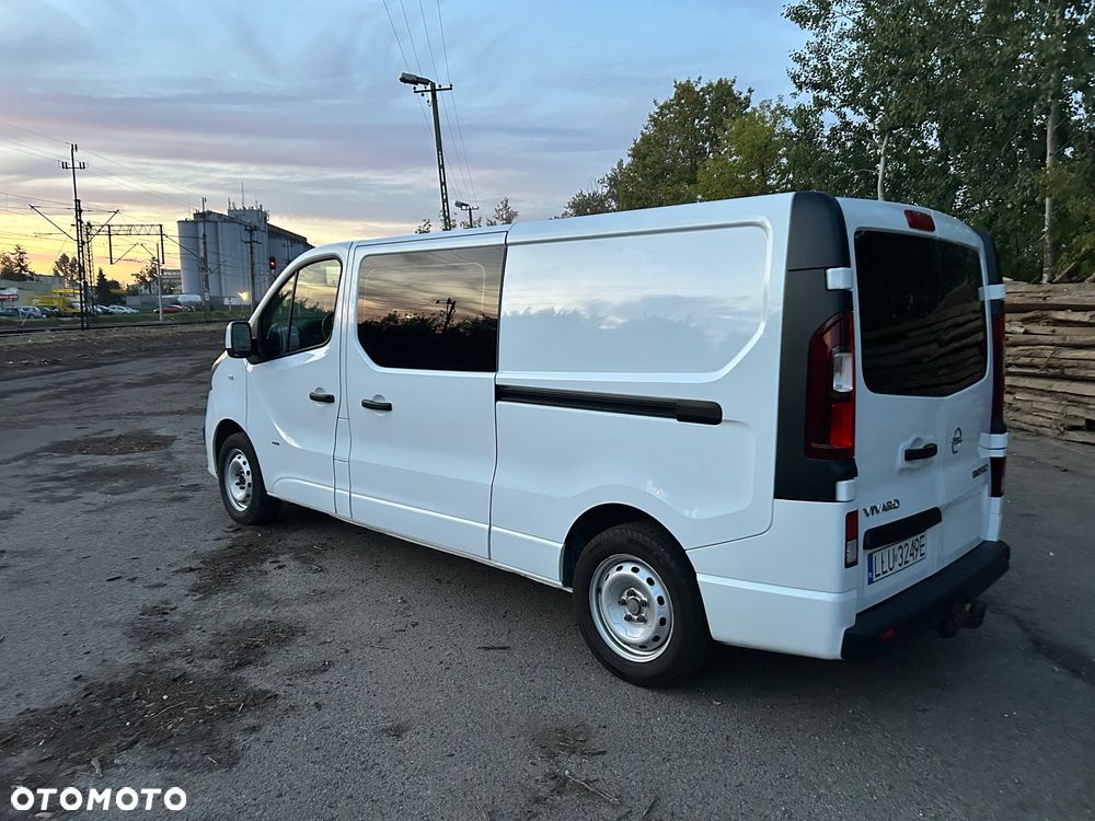 Opel Vivaro B - 12