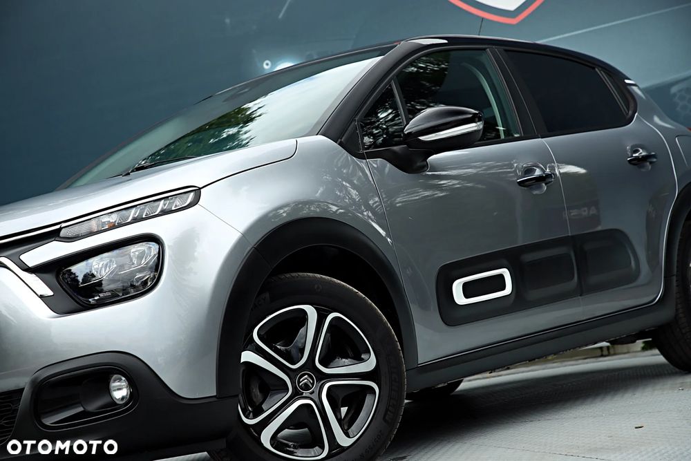 Citroën C3 1.2 PureTech Shine - 3