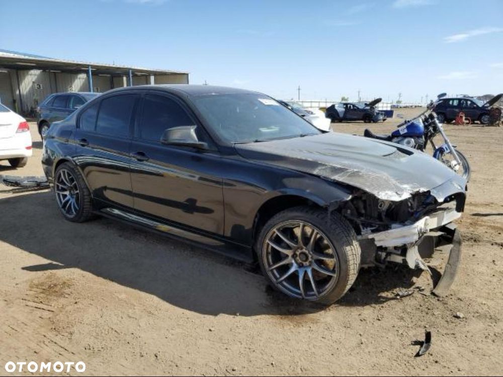 BMW Seria 3 335i - 4
