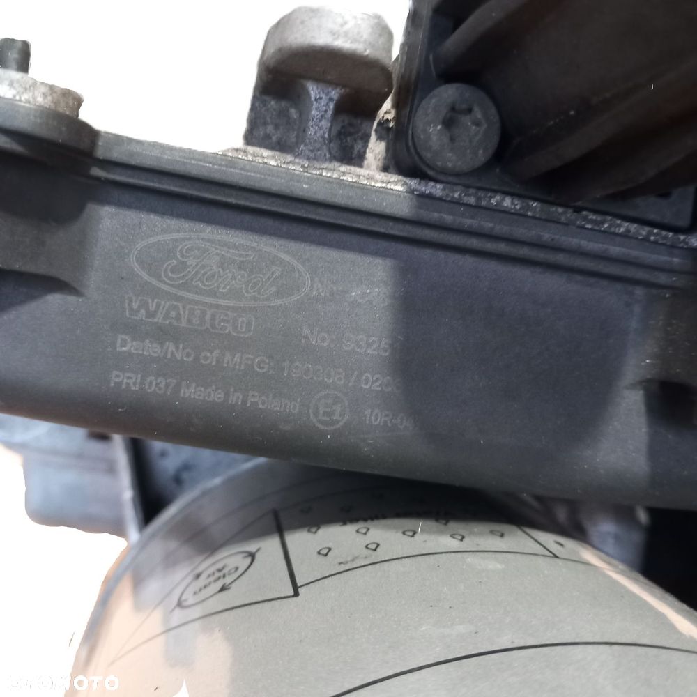 Moduł zasilania powietrzem / osuszacz powietrza JC462A131BB 9325104000 Ford OE - 4