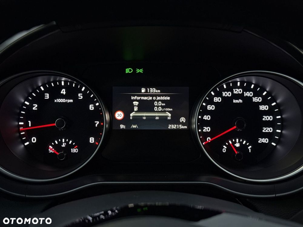 Kia Ceed 1.5 T-GDI M - 21