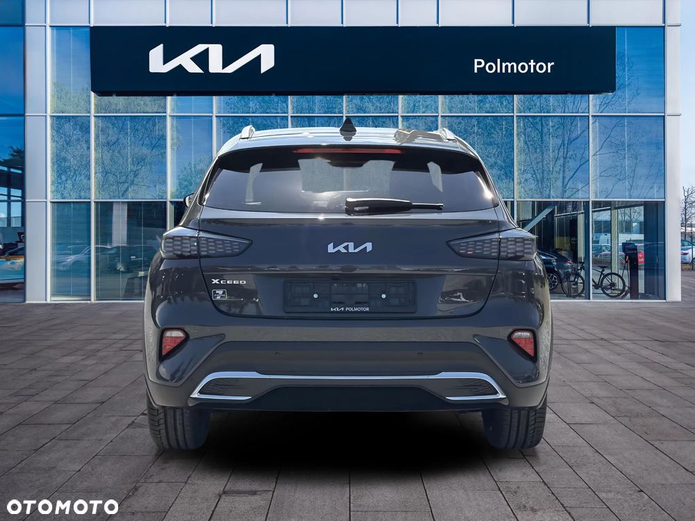 Kia XCeed 1.6 T-GDI Tribute DCT - 4