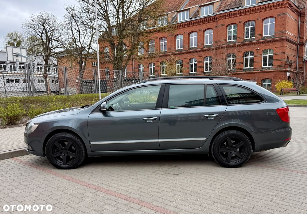 Skoda Superb 2.0 TDI 4x4 Ambition DSG - 14
