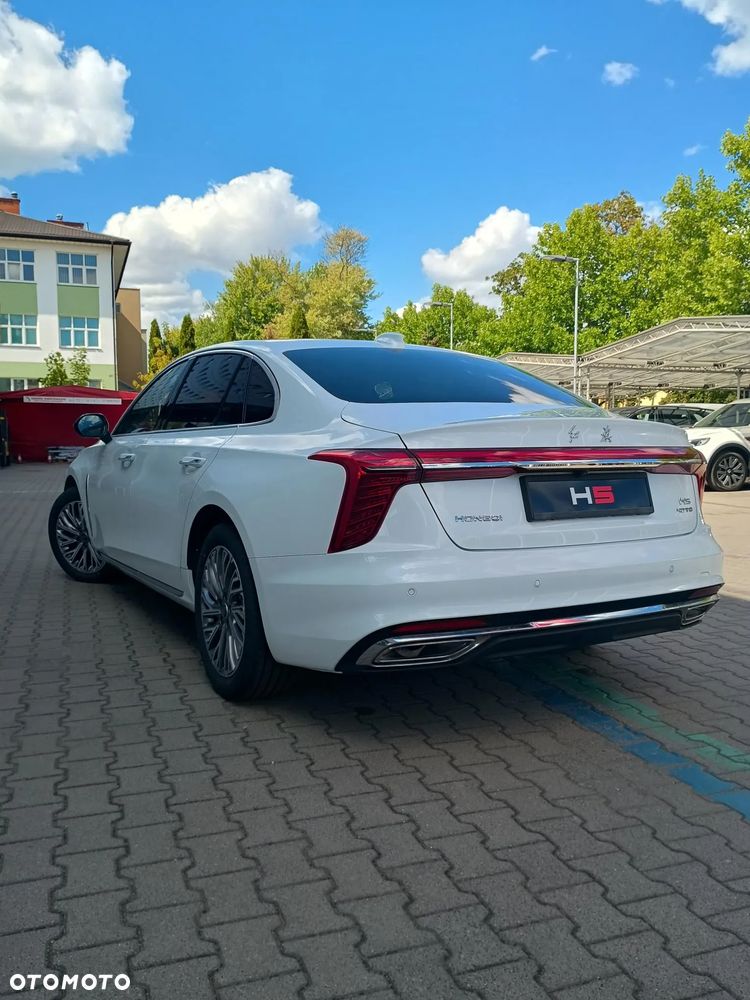 Hongqi H5 2.0T Deluxe - 10