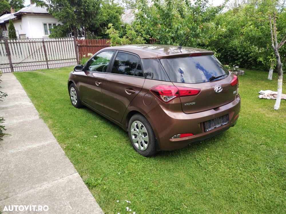 Hyundai i20 - 5