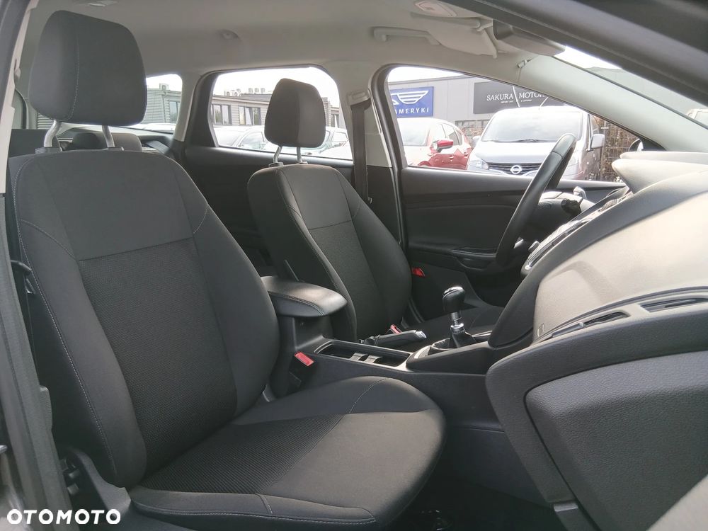 Ford Focus 2.0 TDCi SYNC Edition ASS - 19