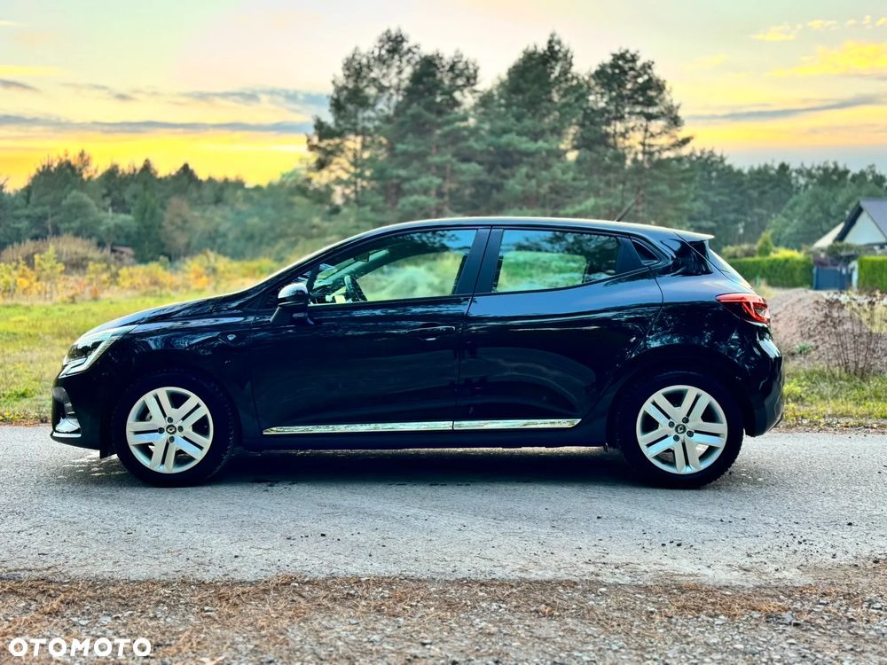 Renault Clio - 8