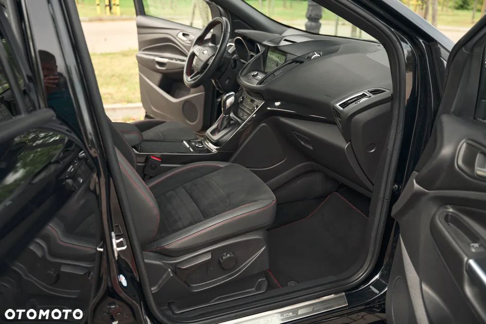 Ford Kuga 2.0 TDCi AWD ST-Line Black - 26