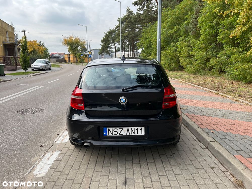 BMW Seria 1 116d - 5