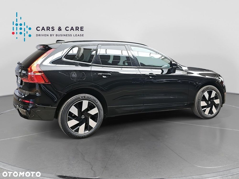 Volvo XC 60 T8 Plug-In Hybrid AWD Ultimate Dark - 23