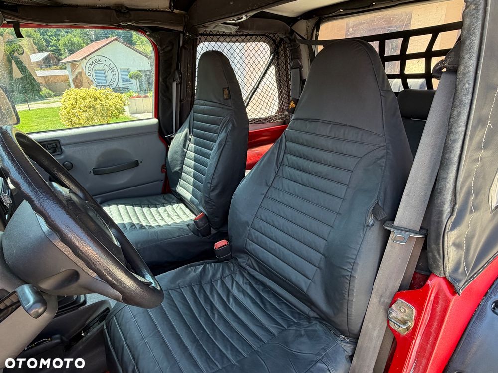 Jeep Wrangler 2.5 Sport - 22