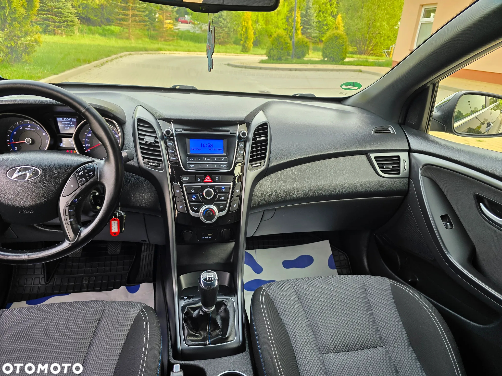 Hyundai i30 Kombi 1.4 Family - 28