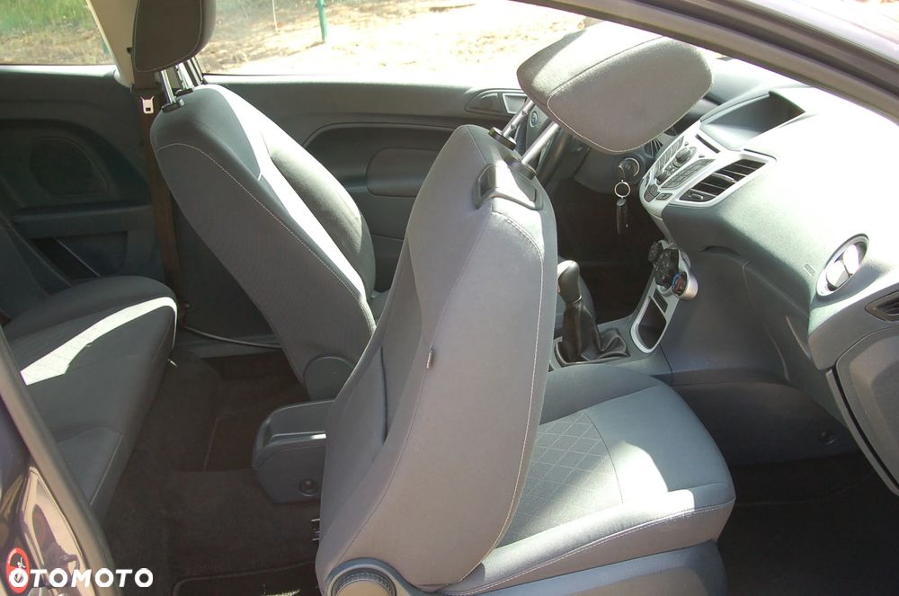 Ford Fiesta 1.25 Champions Edition - 10