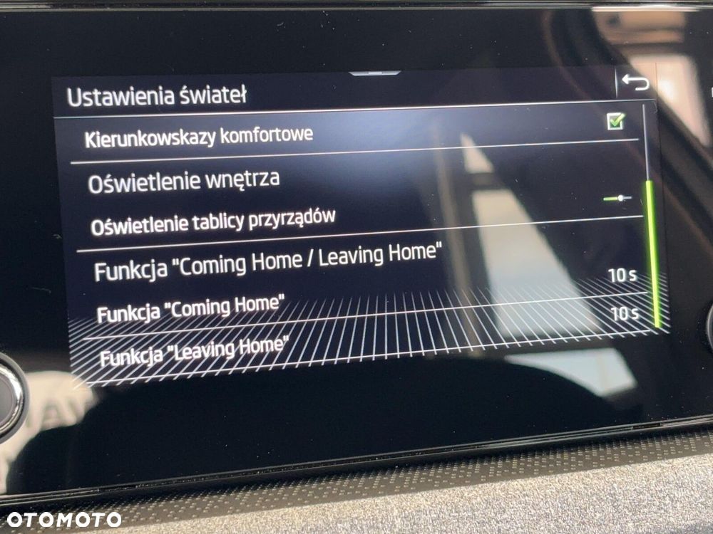 Skoda Scala 1.0 TSI Selection DSG - 34