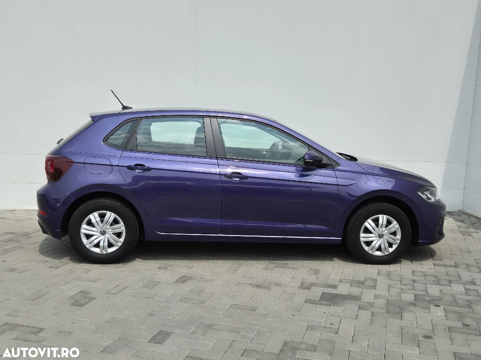 Volkswagen Polo 1.0 MPI Base - 6