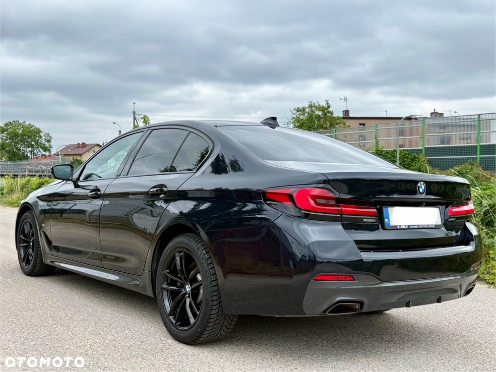BMW Seria 5 520d xDrive M Sport sport - 19