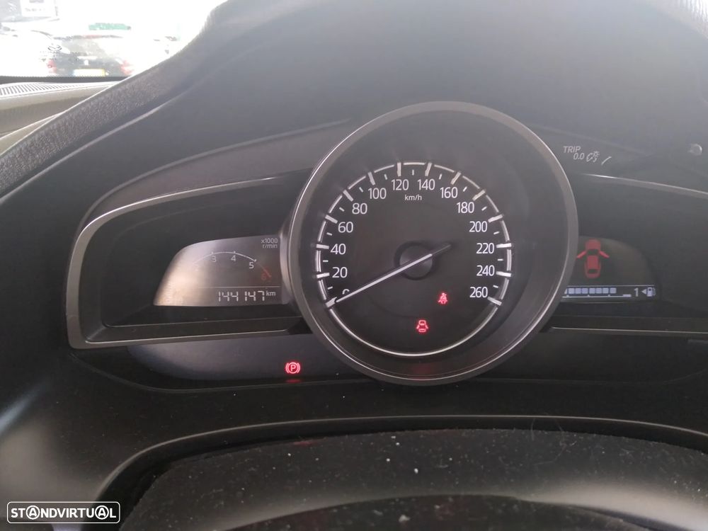 Mazda 3 Hatchback - 7