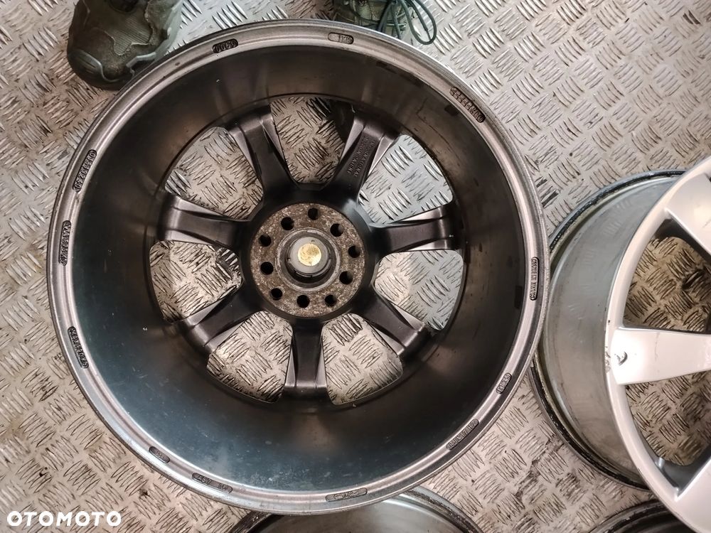 Felgi OZ Vw Audi Skoda Seat 8Jx17 et35 5x112/5x100 - 12