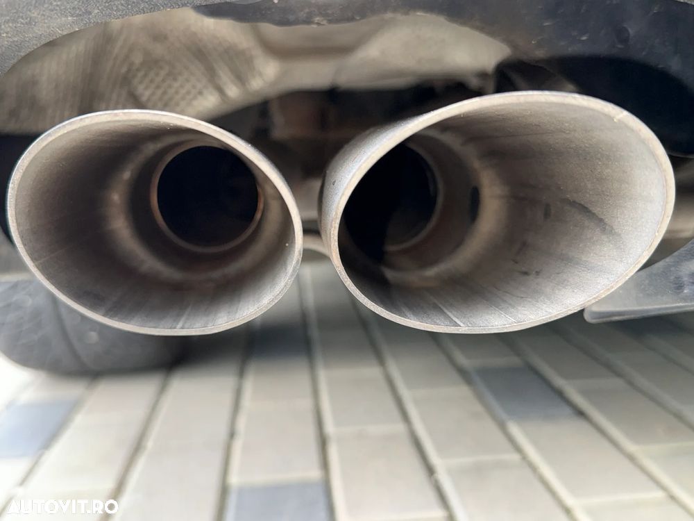 Volkswagen Passat CC 2.0 TDI BlueMotion Technology DSG Exclusive - 18