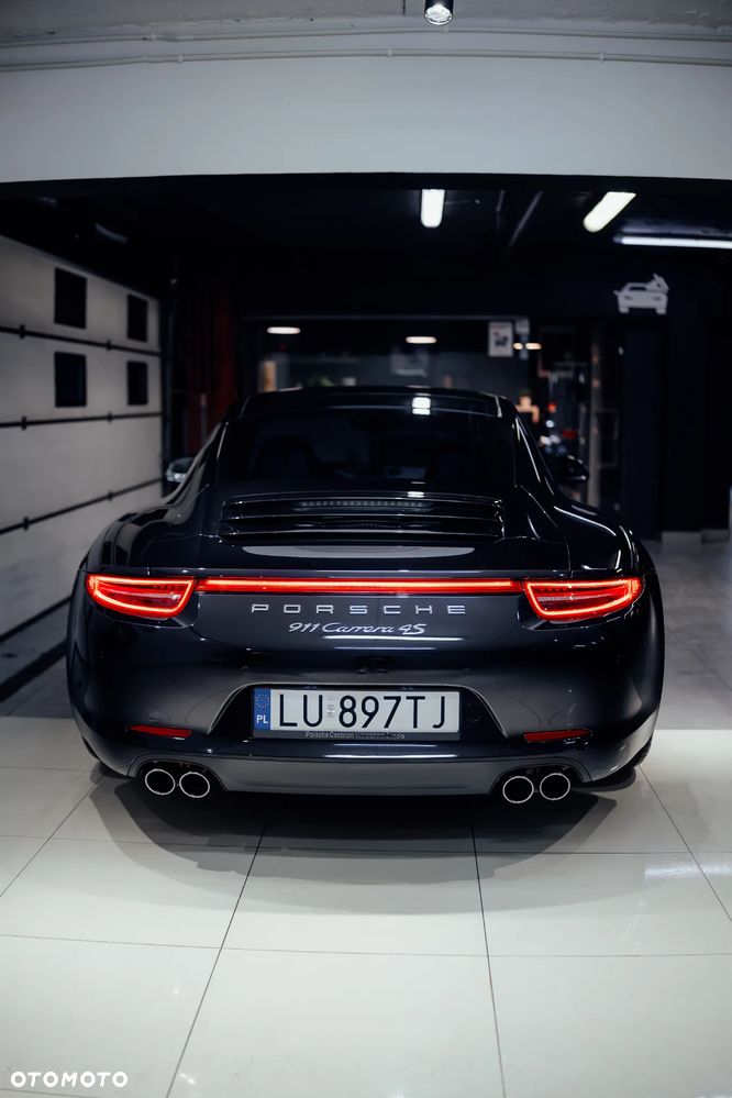 Porsche 911 Carrera 4S PDK - 10