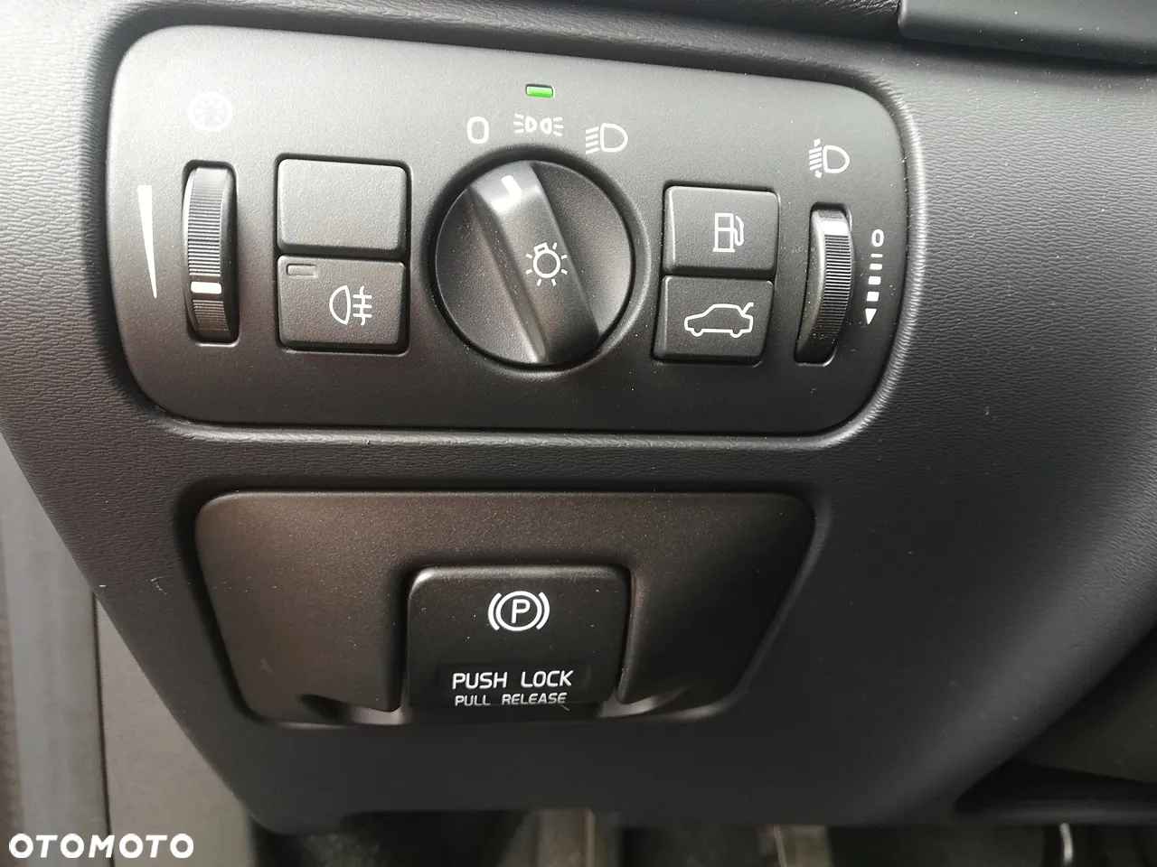 Volvo V60 DRIVe - 12