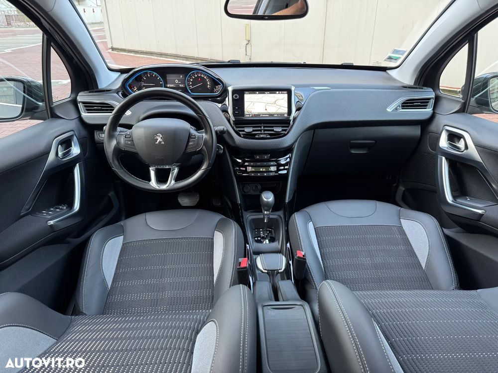 Peugeot 2008 PureTech 110 Stop&Start EAT6 Allure - 18