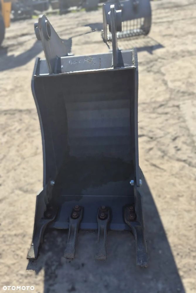 Łyżka kopiąca 50 cm CAT 370 - 8