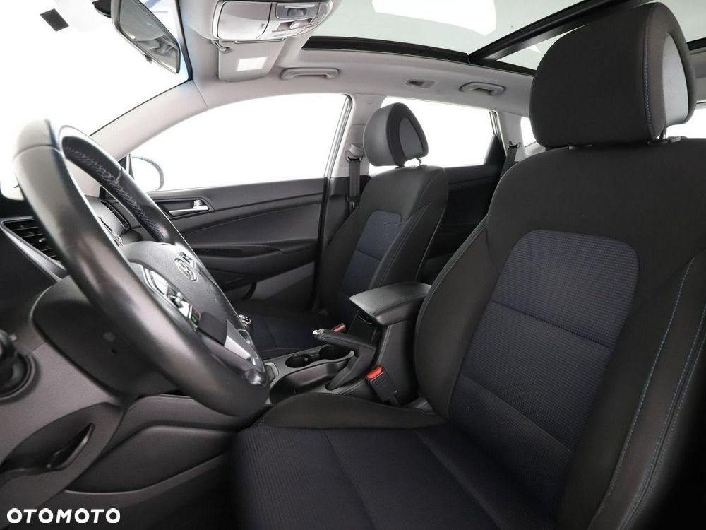 Hyundai Tucson 1.7 CRDI BlueDrive Style 2WD - 14