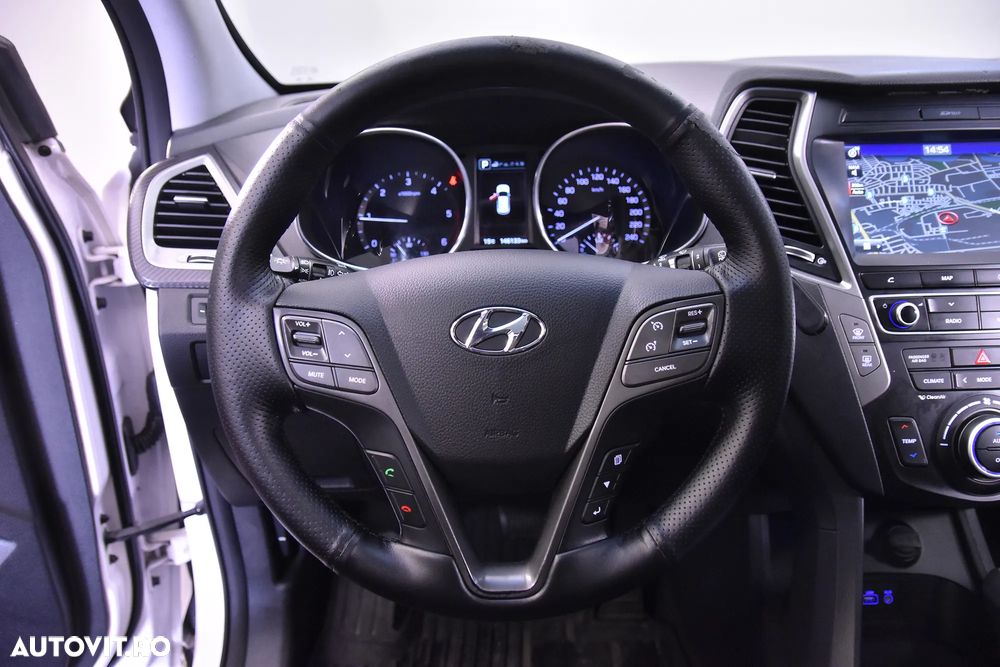 Hyundai Santa Fe - 16