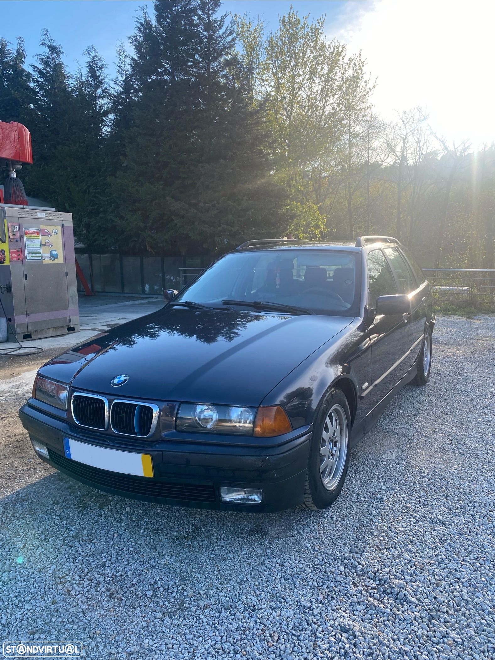 BMW 318 - 1