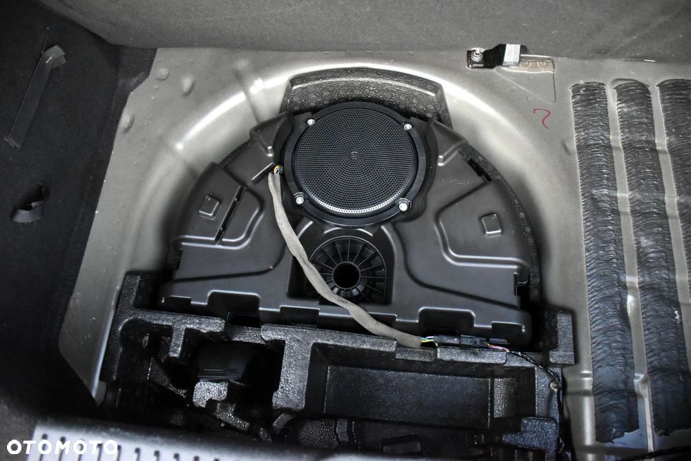 Ford Fiesta 1.5 EcoBoost S&S ST X - 26