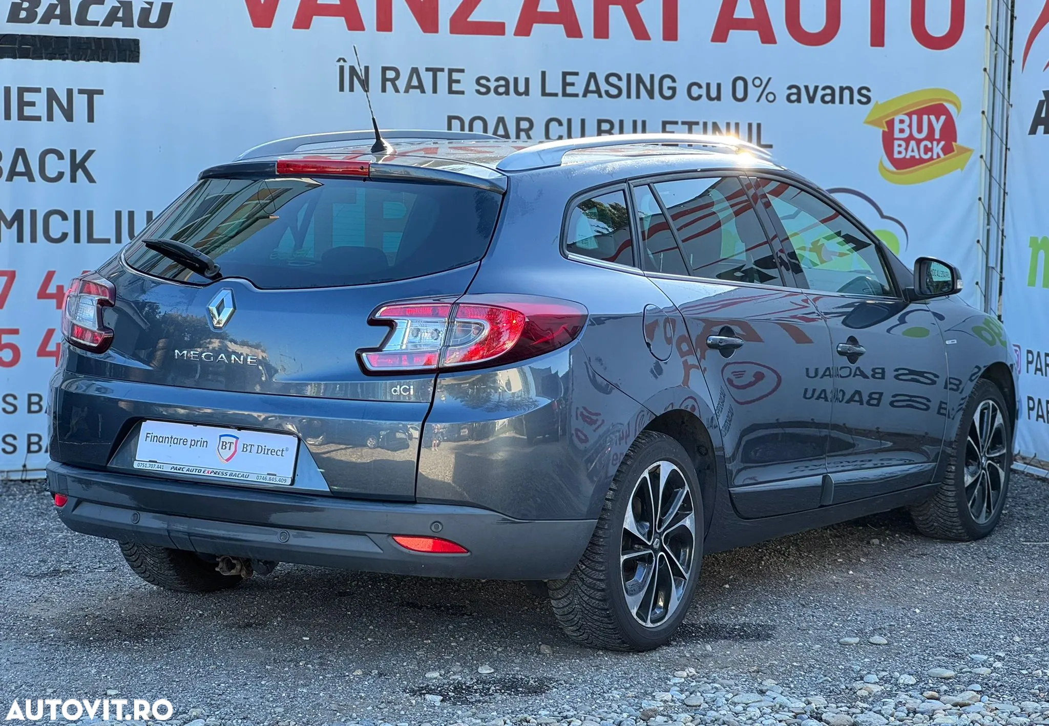 Renault Megane ENERGY dCi 130 BOSE EDITION - 3
