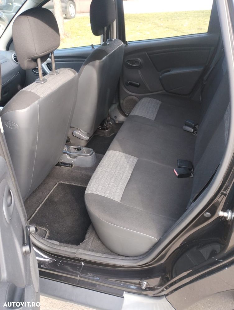 Dacia Duster 1.5 dCi 4x2 Ambiance - 10