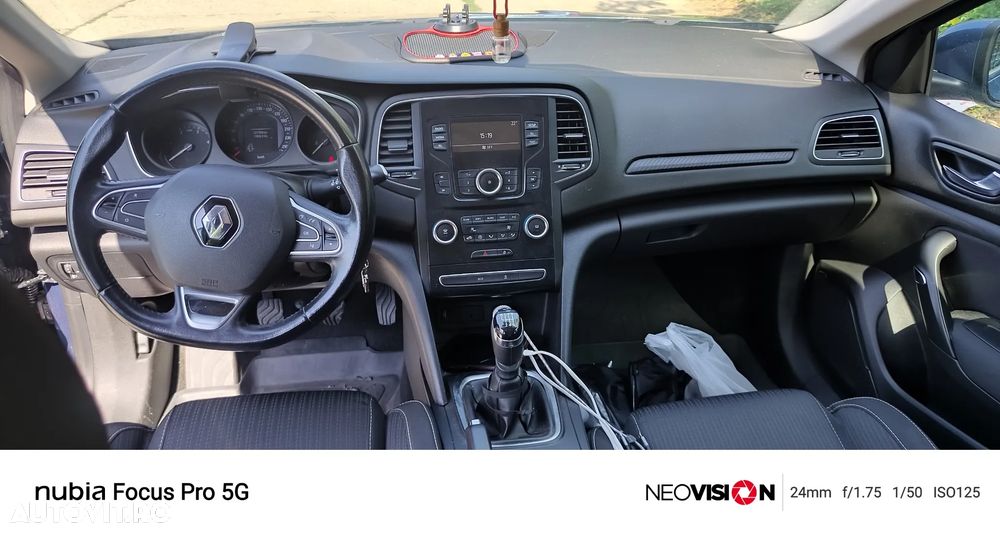 Renault Megane 1.5 dCi Dynamique - 5