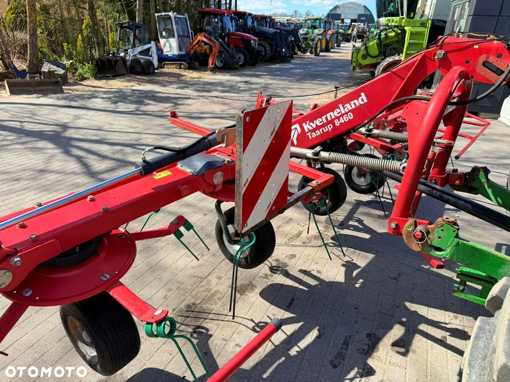 Kverneland Taarup 8460 - 21
