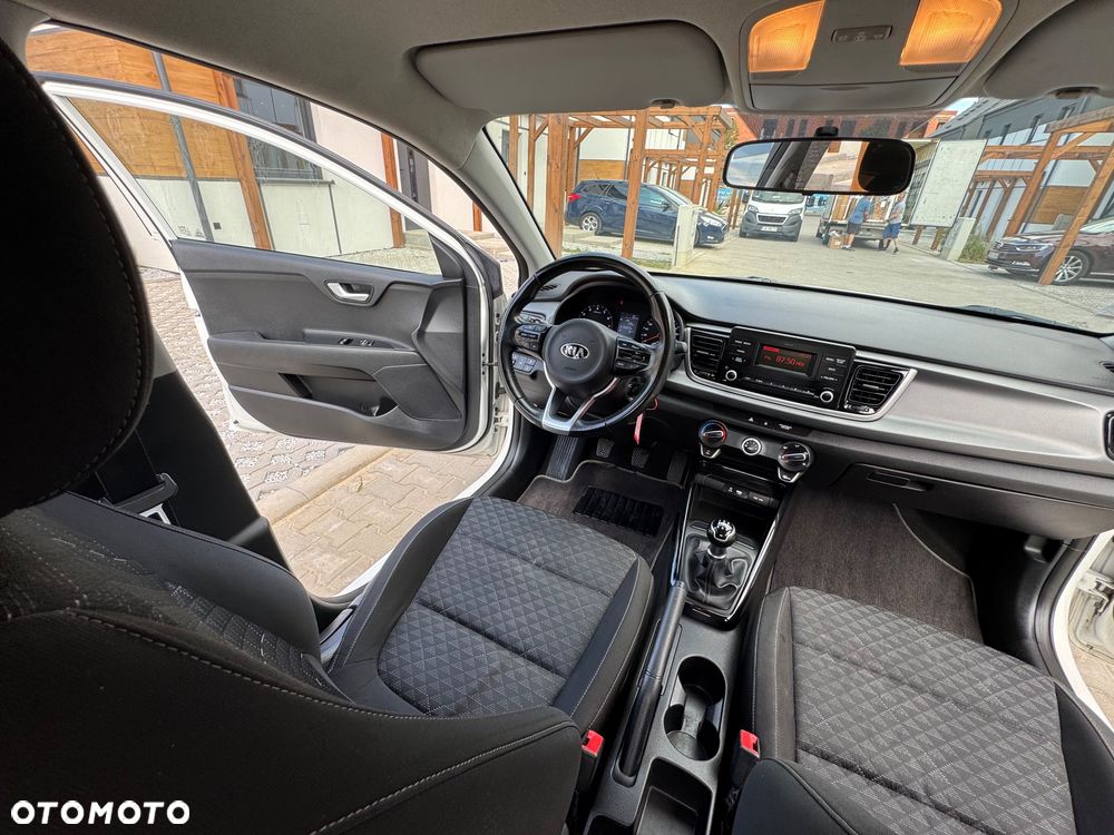 Kia Rio - 13