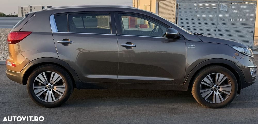 Kia Sportage - 10