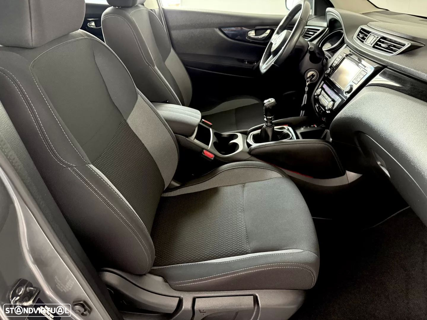Nissan Qashqai 1.2 DIG-T N-Connecta - 31