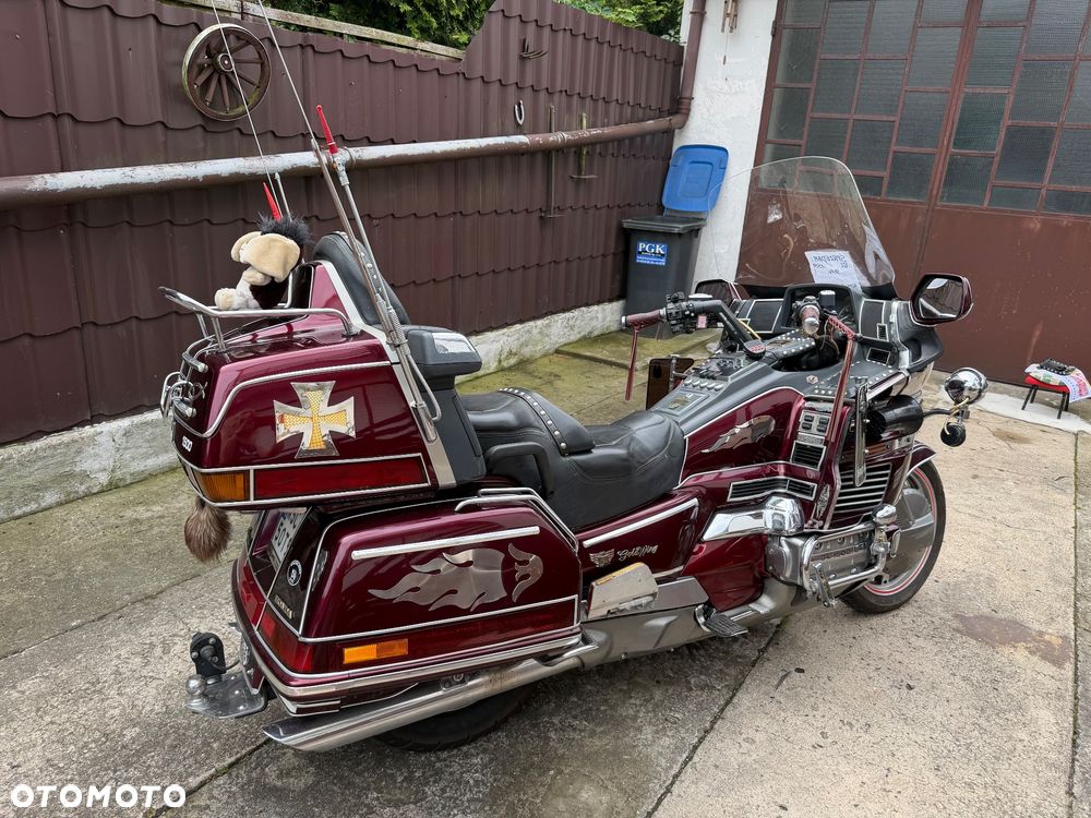 Honda GL - 10