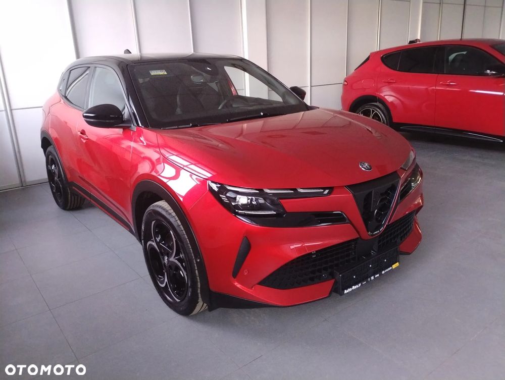 Alfa Romeo Junior 1.2 mHEV Ibrida Q4 eDCT - 19