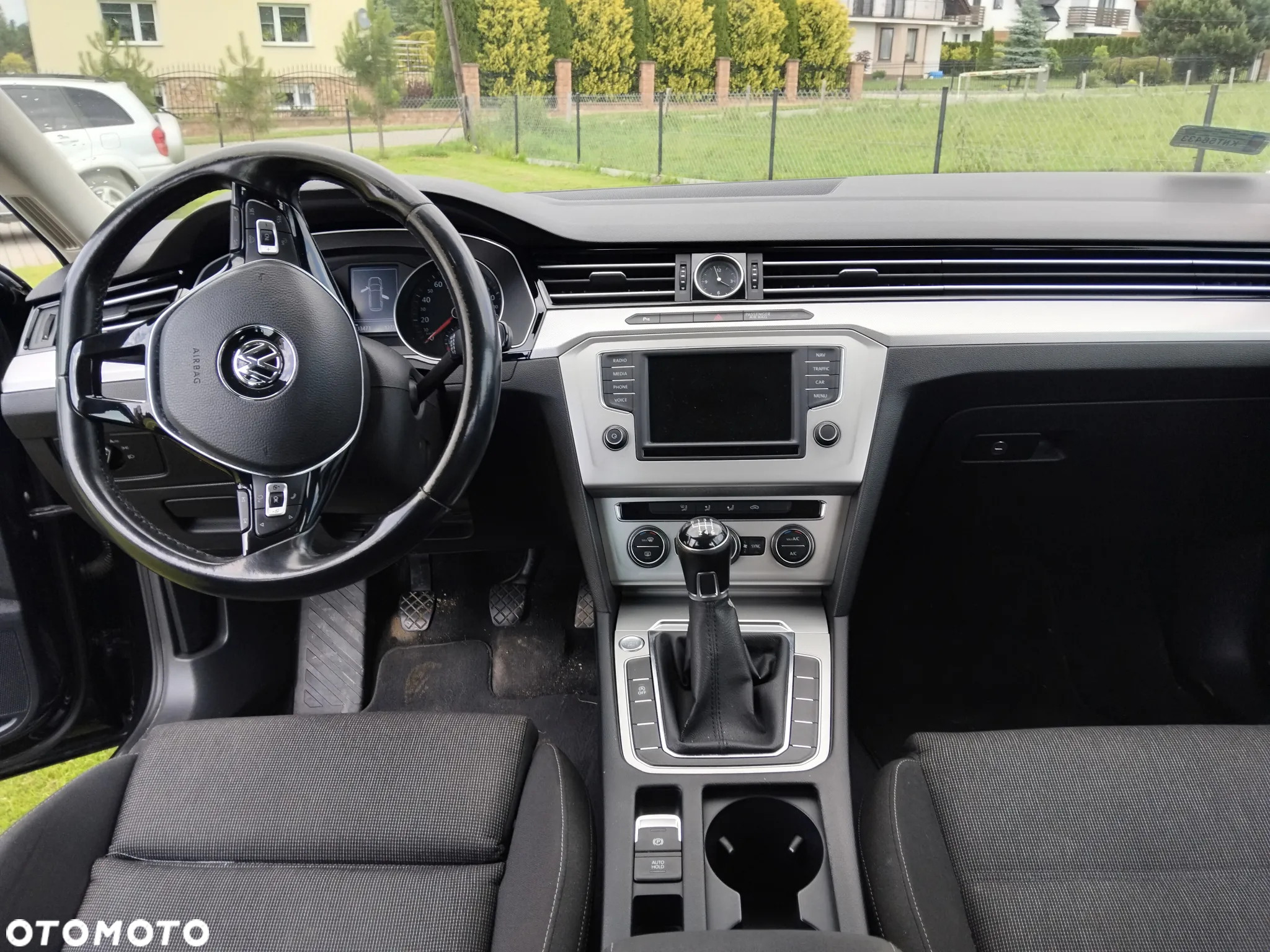 Volkswagen Passat 2.0 TDI BMT Comfortline - 10