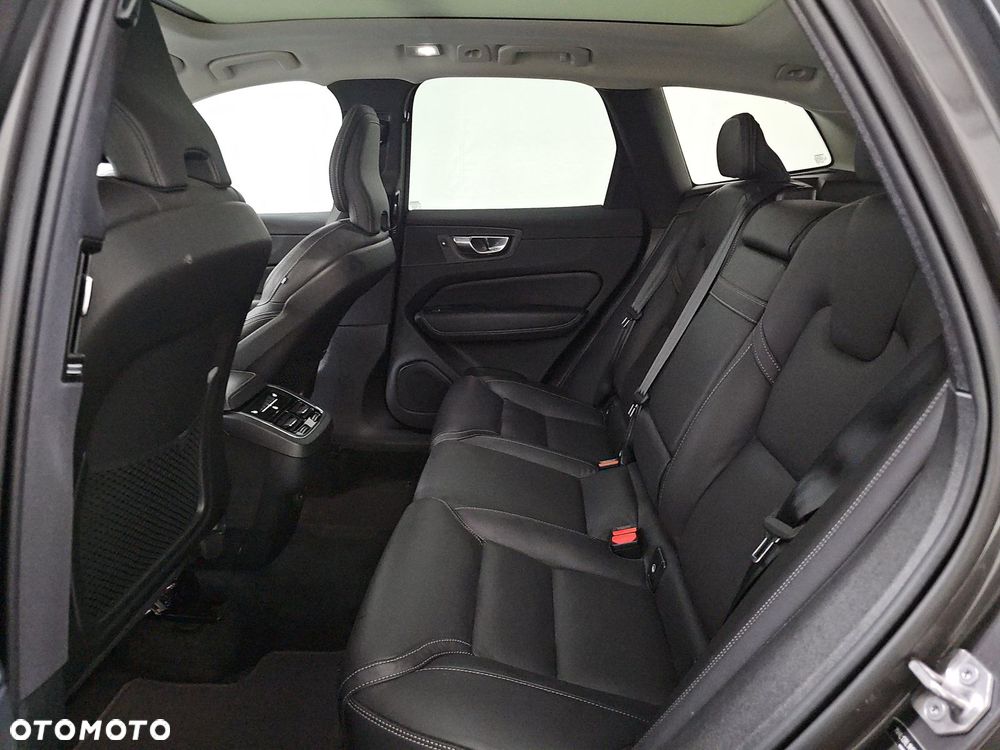 Volvo XC 60 T5 AWD Geartronic Inscription - 14