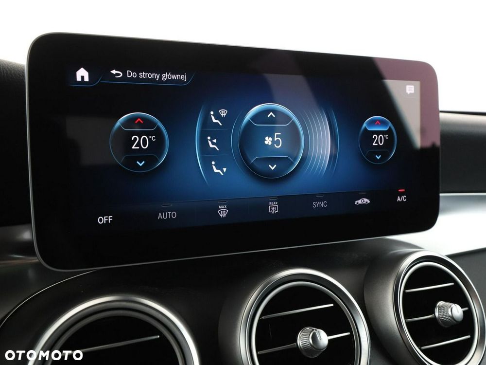 Mercedes-Benz GLC - 30