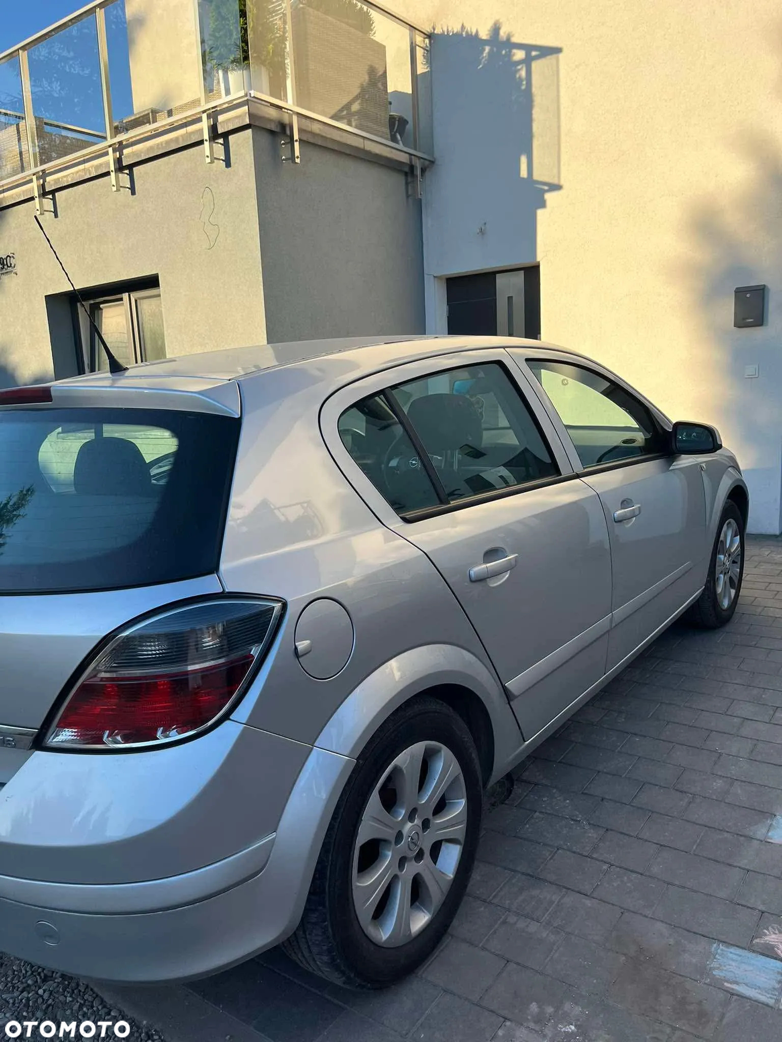 Opel Astra III 1.6 Cosmo - 4