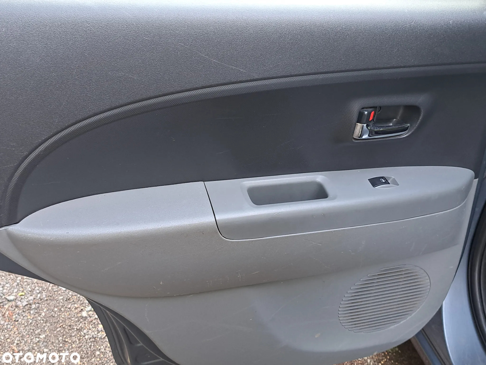 Daihatsu Sirion 1.3 CooLine - 13