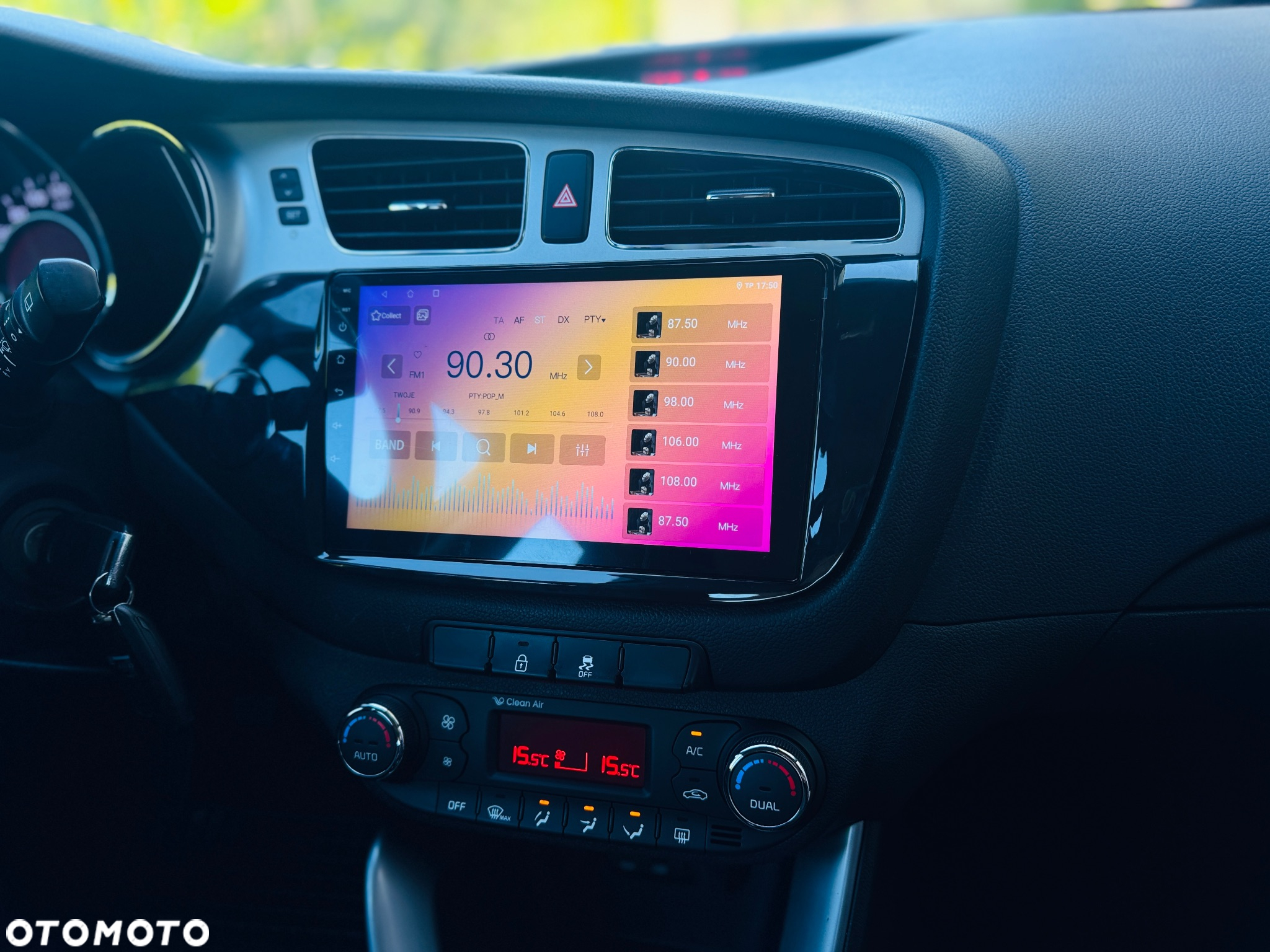 Kia Ceed 1.6 CRDi 128 ISG SW Fifa World Cup Edition - 14