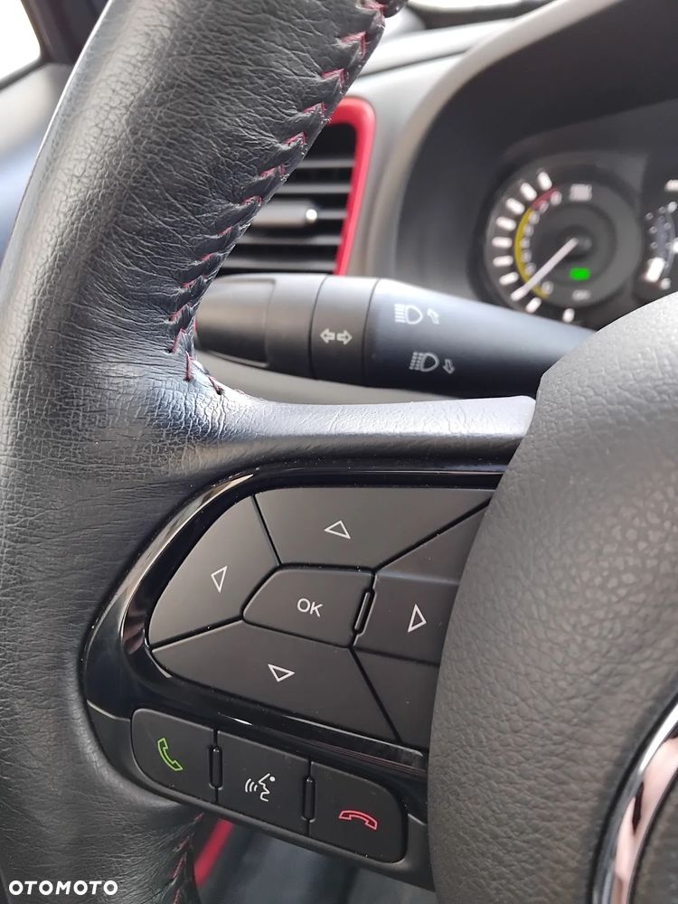 Jeep Renegade - 11