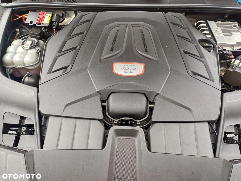 Porsche Cayenne Turbo Tiptronic S - 9